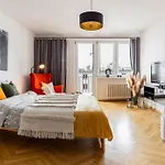 Apartment Piotrapartments - Central Warsaw - Walk Everywhere In Central Warsaw Warsaw