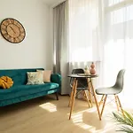 Piotrapartments - Central Warsaw - Walk Everywhere In Central Warsaw