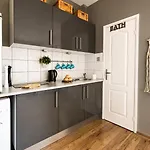 Piotrapartments - - Walk Everywhere In Warschau