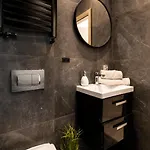 Piotrapartments - - Walk Everywhere In * Warschau