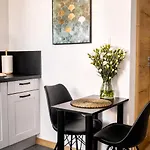 Appartement Piotrapartments - - Walk Everywhere In *