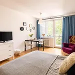 Piotrapartments - - Walk Everywhere In Warschau