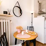 Piotrapartments - - Walk Everywhere In *