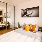Piotrapartments - - Walk Everywhere In * Warschau
