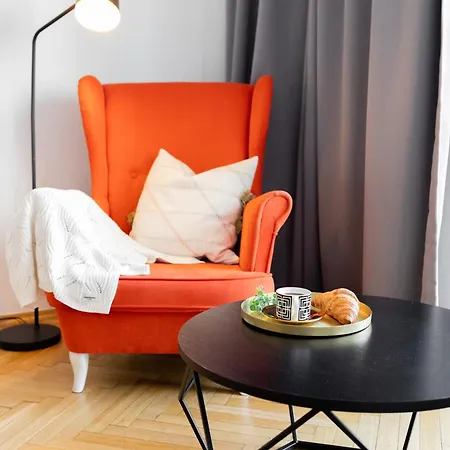 Piotrapartments - Big Life In Apartamento Varsovia