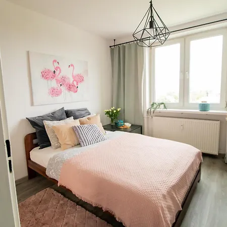 Piotrapartments - Big Life In Varsóvia