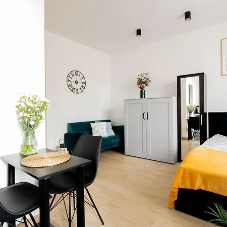דירה Piotrapartments - Central Warsaw - Walk Everywhere In Central Warsaw ורשה