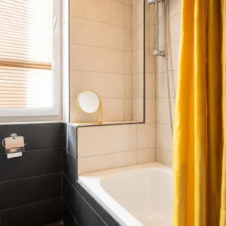 Piotrapartments - - Walk Everywhere In * Warszawa