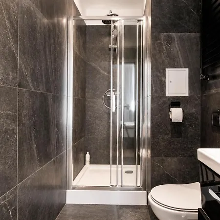 Piotrapartments - - Walk Everywhere In Appartement