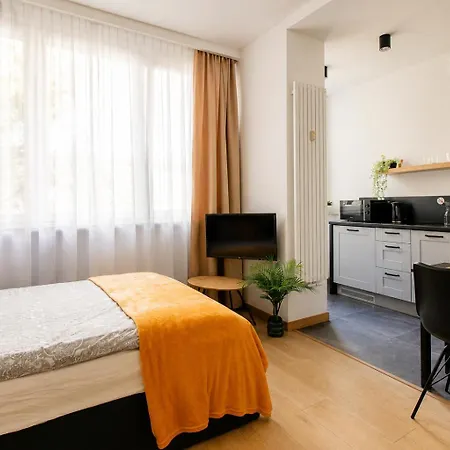Piotrapartments - Central Warsaw - Walk Everywhere In Central Warsaw Apartment