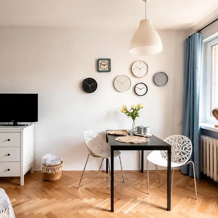Piotrapartments - Central Warsaw - Walk Everywhere In Central Warsaw Apartment *