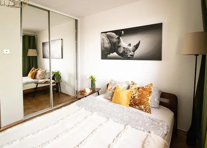 Piotrapartments - Big Life In Apartamento