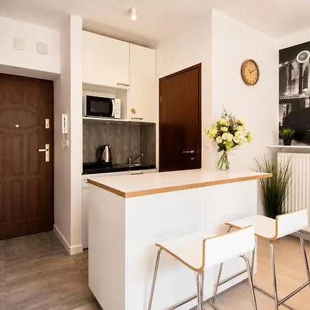 Piotrapartments - - Walk Everywhere In شقة