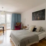 Piotrapartments - Central Warsaw - Walk Everywhere In Central Warsaw