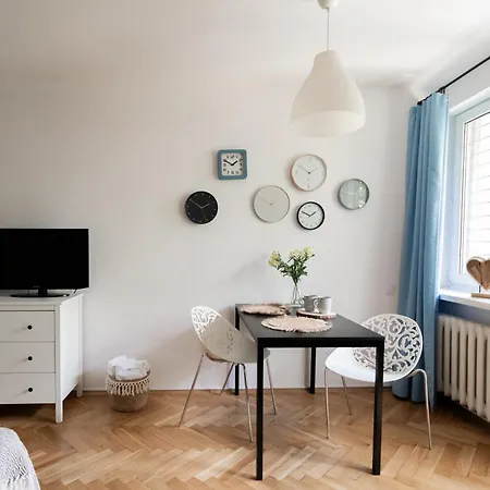 Piotrapartments - Big Life In Appartement *